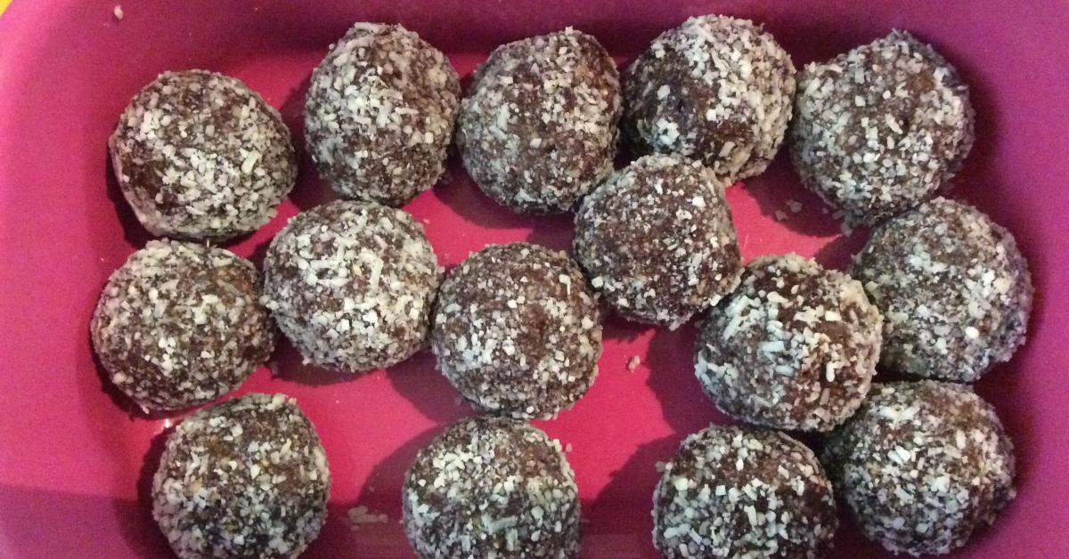 Chocolate Balls by Breyaya. A Thermomix ® recipe in the category