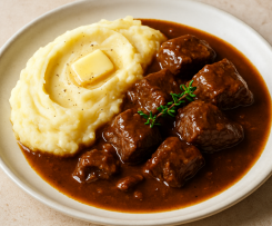 TM6 – Braised Beef & Mash
