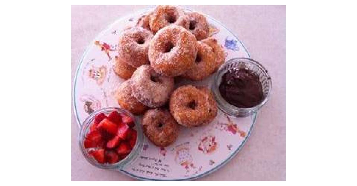 Cinnamon doughnuts by jenna mcloughlin. A Thermomix ® recipe in the