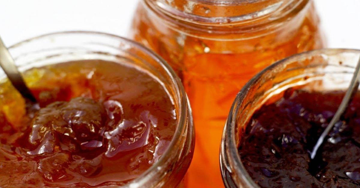 Red Pepper Marmalade by sammygibb1. A Thermomix ® recipe in the