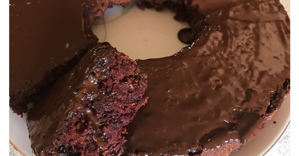 Healthy Version Red Velvet Chocolate Mud Cake by healthy.eating