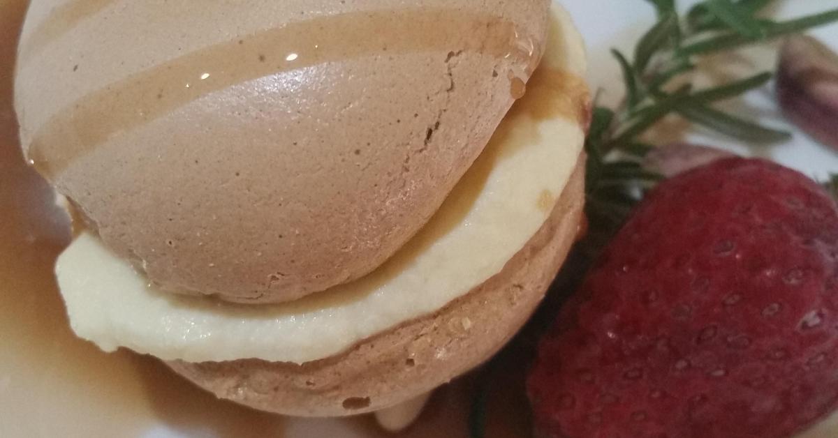 Brown sugar meringues by Houseoftarts. A Thermomix ® recipe in the