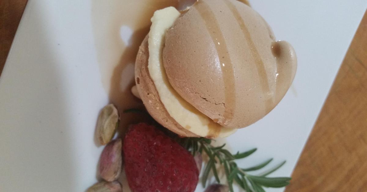 Brown sugar meringues by Houseoftarts. A Thermomix ® recipe in the
