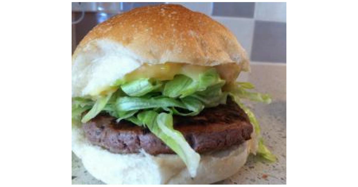 Homemade Big Macs (Hamburgers) by ColleenT. A Thermomix ® recipe in the