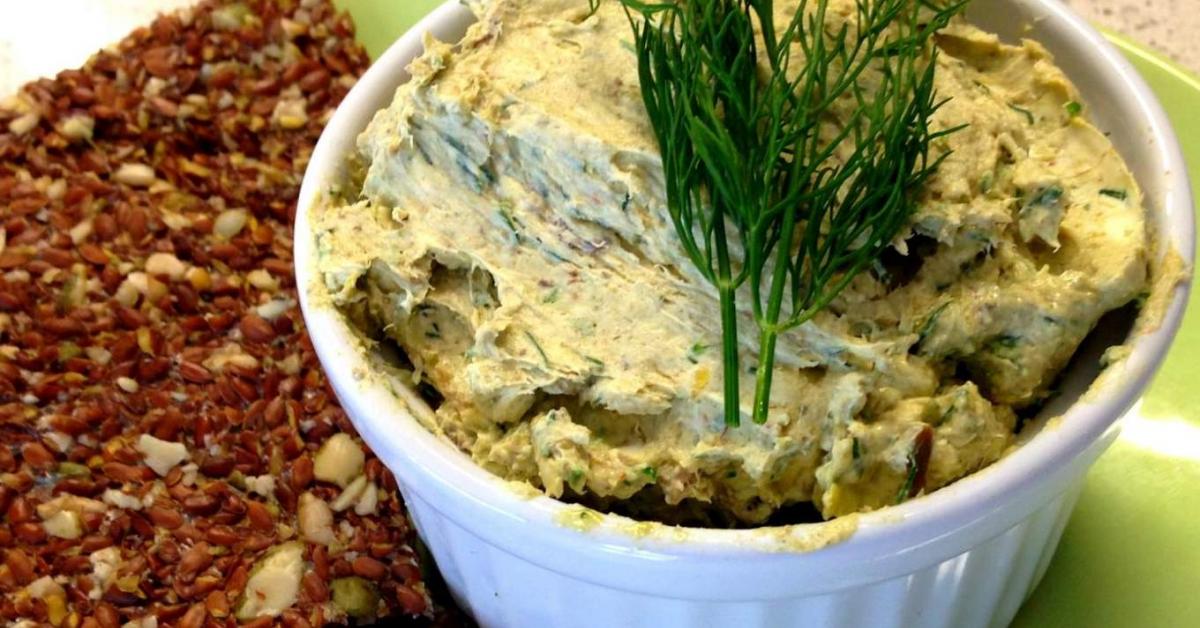 Smoked Oyster & Cream Cheese Dip by ArwensThermoPics. A Thermomix