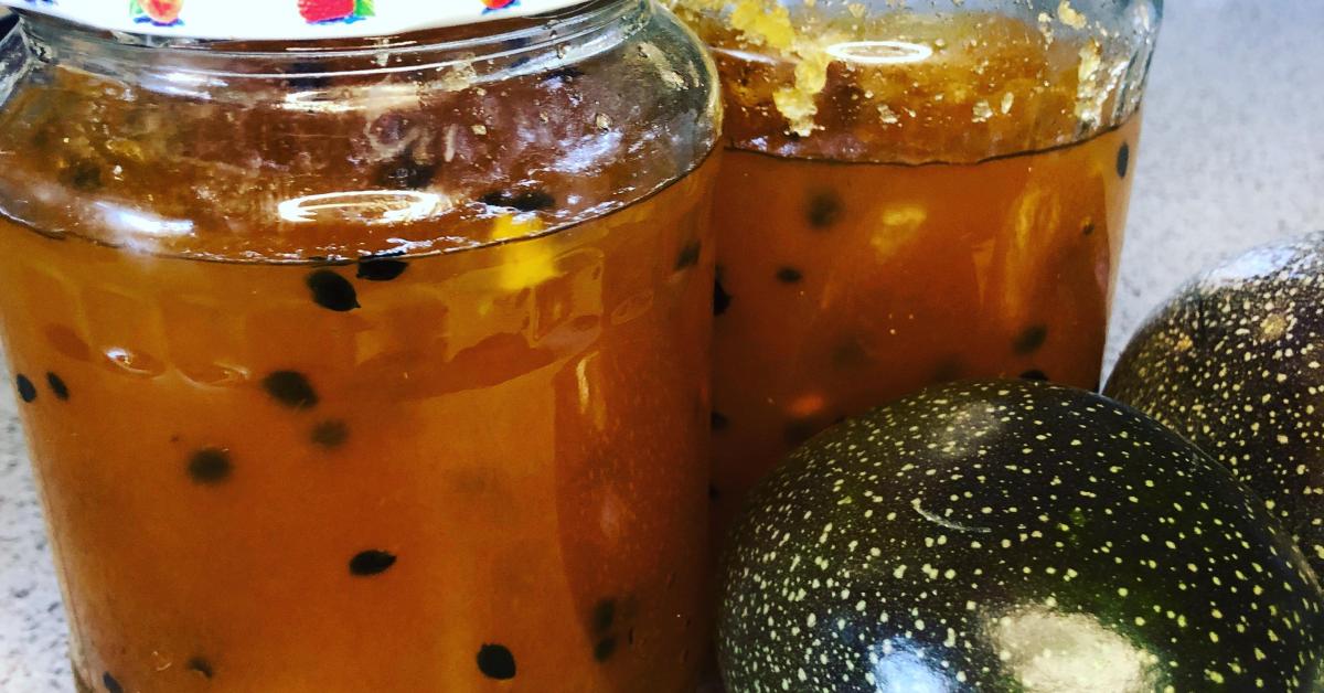 Passionfruit apple jam by thermoenvy. A Thermomix ® recipe in the