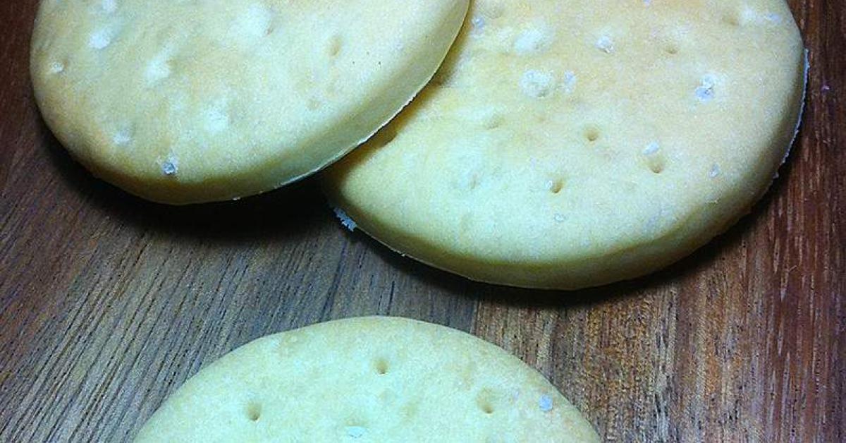 Bath Oliver Biscuits by saj255. A Thermomix ® recipe in the category