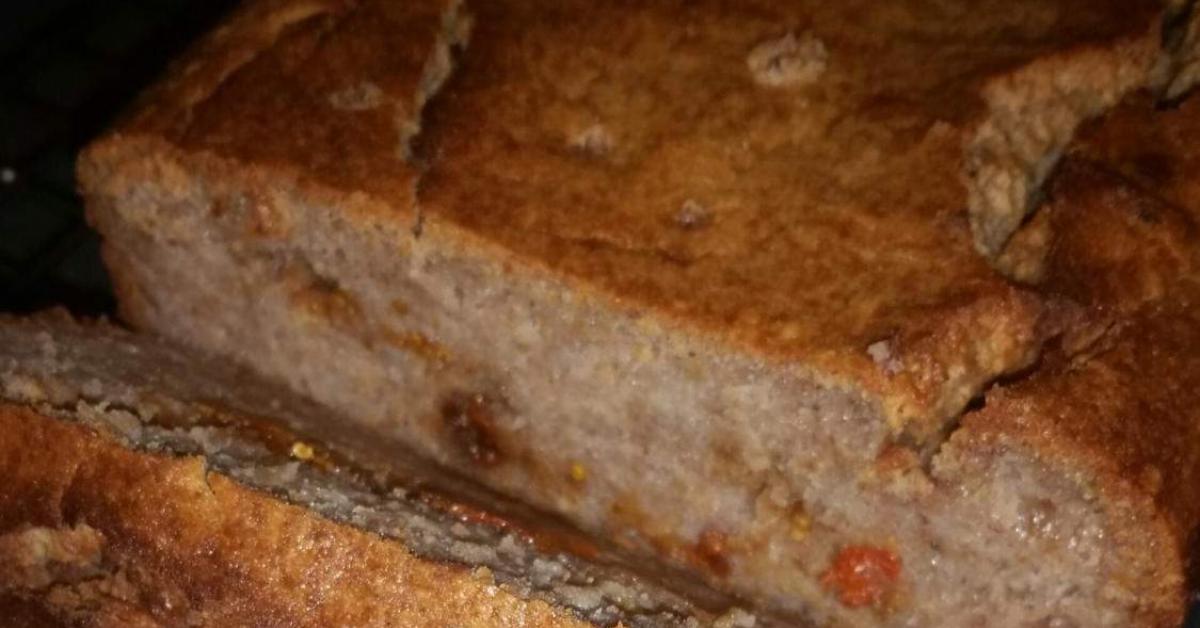 Banana, Walnut & Goji Berries Bread by clean lean and a little bit mean