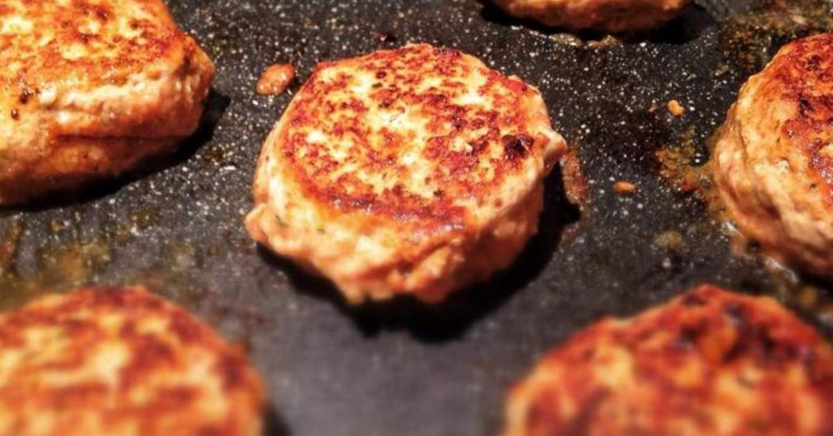 PERFECT PORK PATTIES by ThermoCookingwithKel. A Thermomix ® recipe in