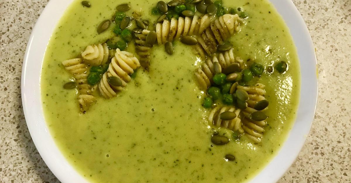 Green pesto vegetable soup by thermoenvy. A Thermomix ® recipe in the