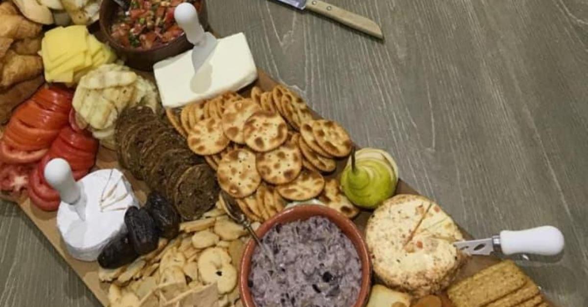 Three Olive dip by Manayac. A Thermomix ® recipe in the category Sauces