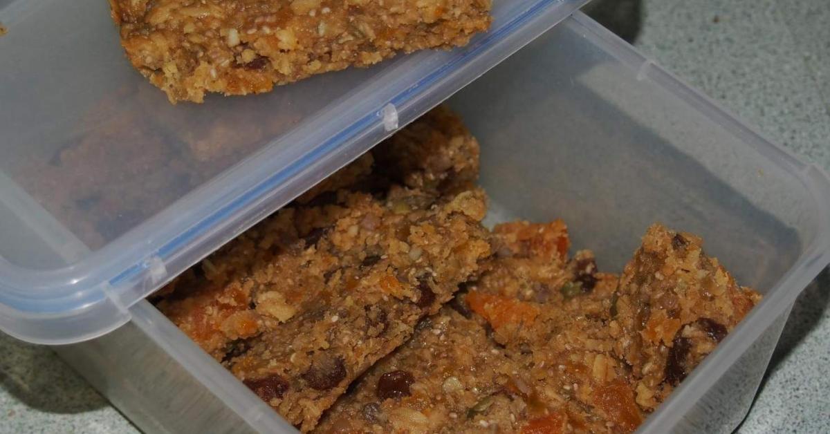 Seedy Muesli Bars by jeck. A Thermomix ® recipe in the category Baking