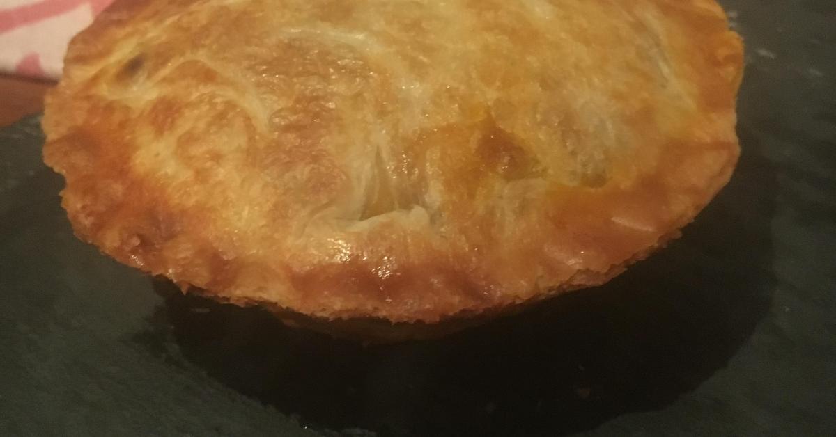 Chunky beef, bacon and red wine pie filling by di_poultney. A Thermomix