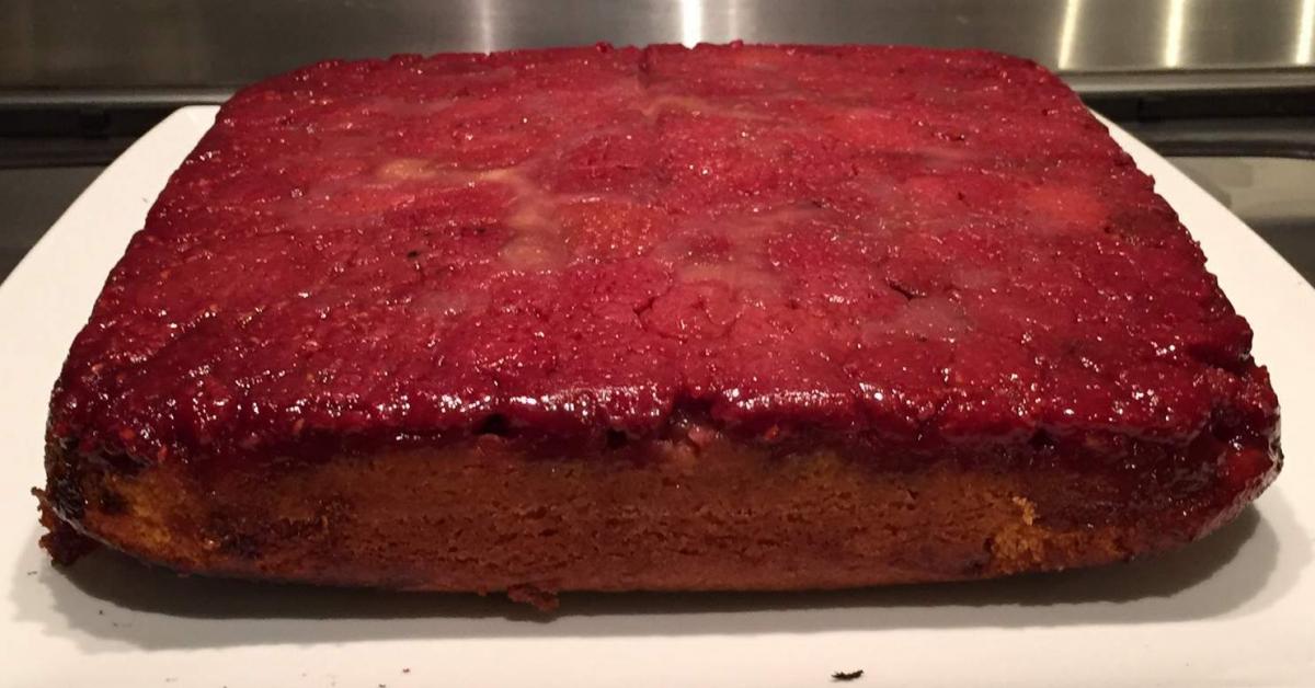 Upside down Raspberry and Almond Cake Donna Hay by Viksmix. A