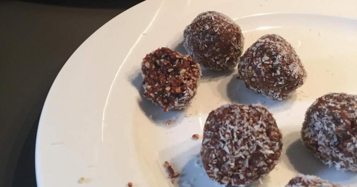 Raw Energy Protein Balls by NickiB71. A Thermomix ® recipe in the