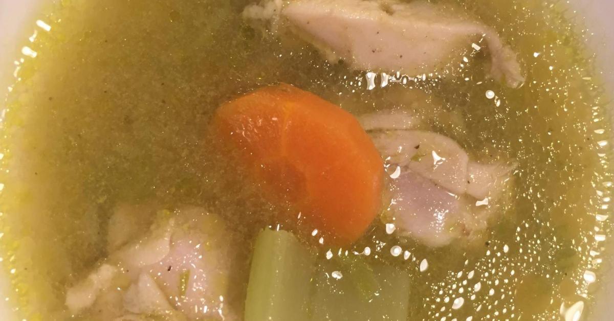 Easy Chicken Broth Soup by Jennevieve. A Thermomix ® recipe in the