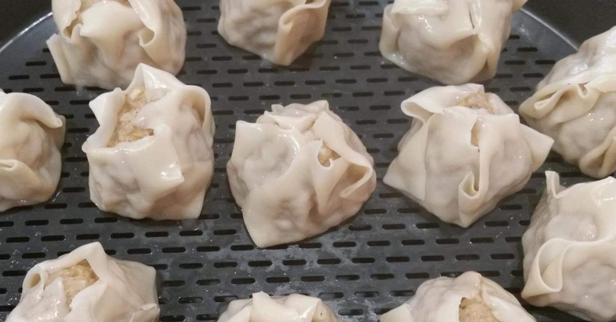 Steamed Mini Dim Sims by DisieB. A Thermomix ® recipe in the category