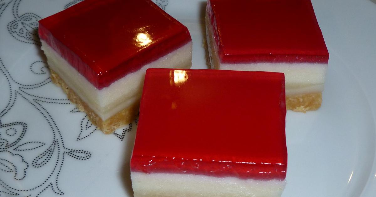 Marshmallow & Jelly Slice by mp6714. A Thermomix ® recipe in the