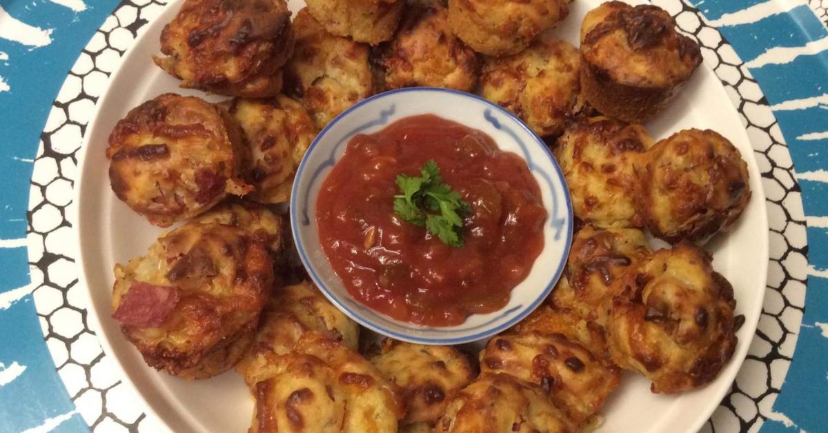 Pizza Puff Muffins by TeeCeeLee. A Thermomix ® recipe in the category