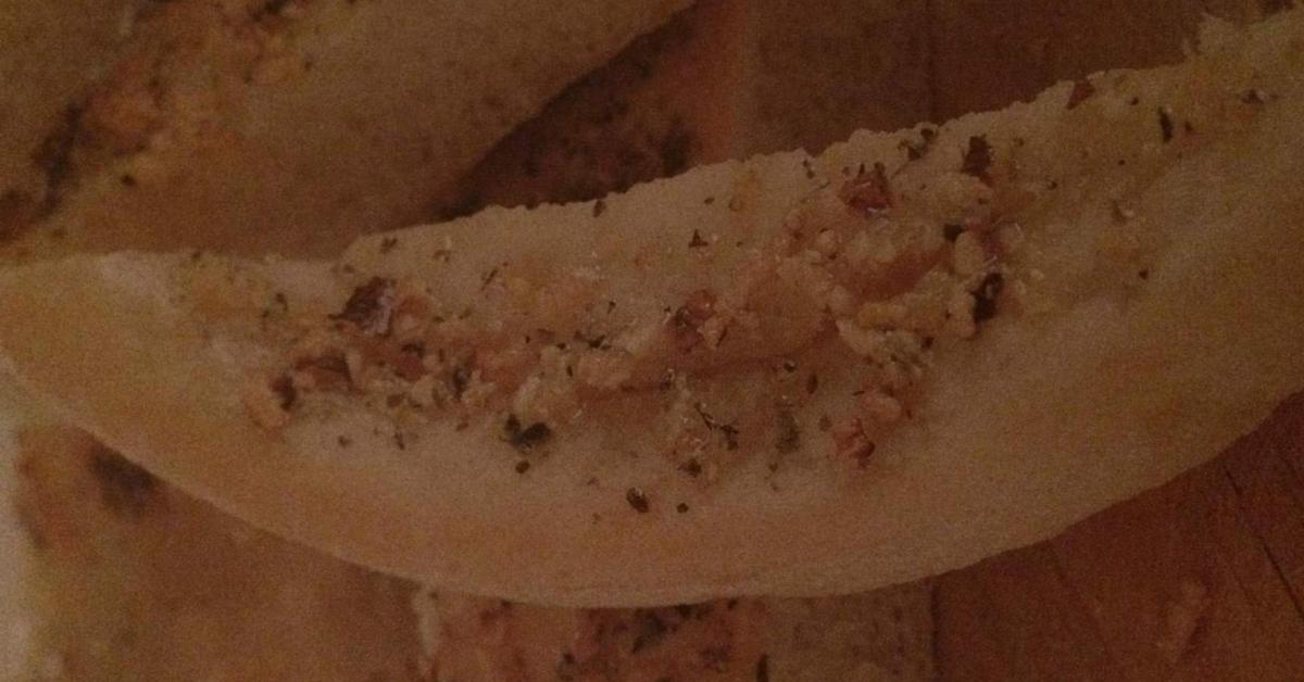 Garlic and Olive oil pizza by evcarey. A Thermomix ® recipe in the