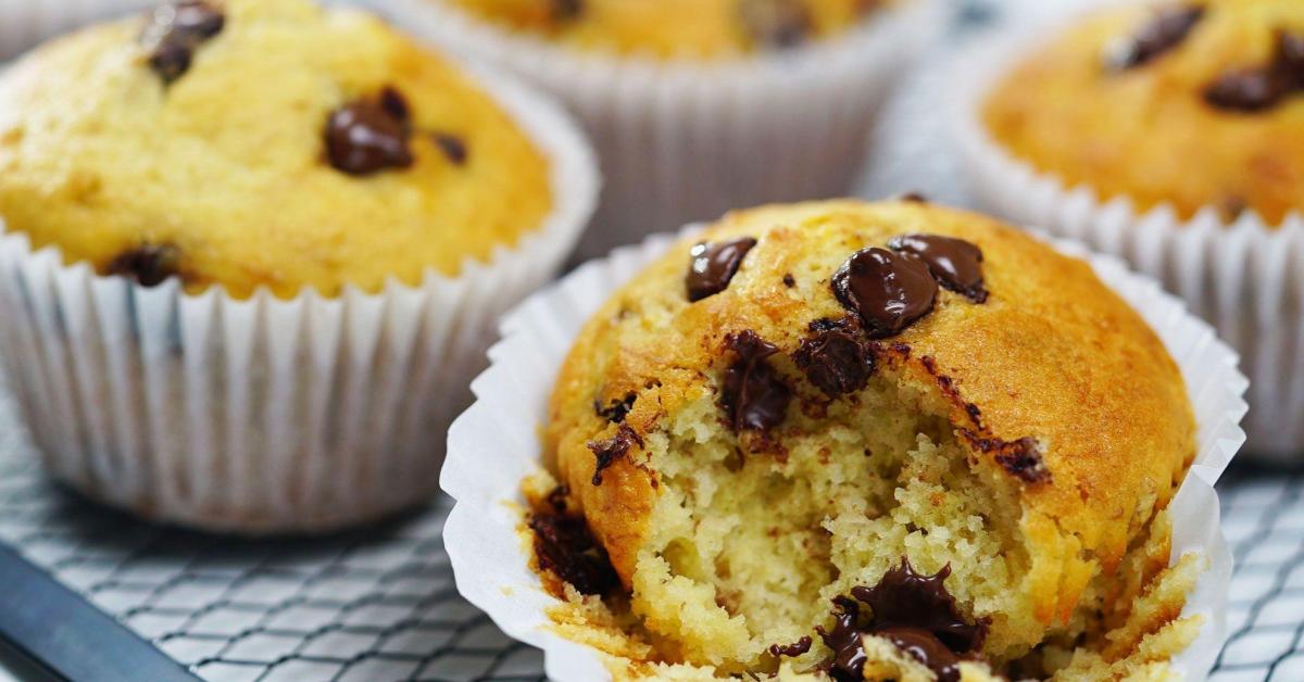 Banana & Chocolate Chip Muffins by frostyvic. A Thermomix ® recipe in the category Baking