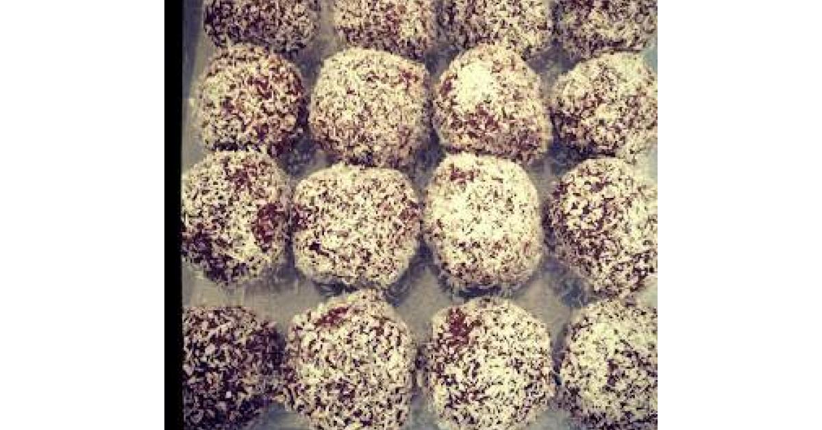 Rum Balls by JLC. A Thermomix ® recipe in the category Desserts