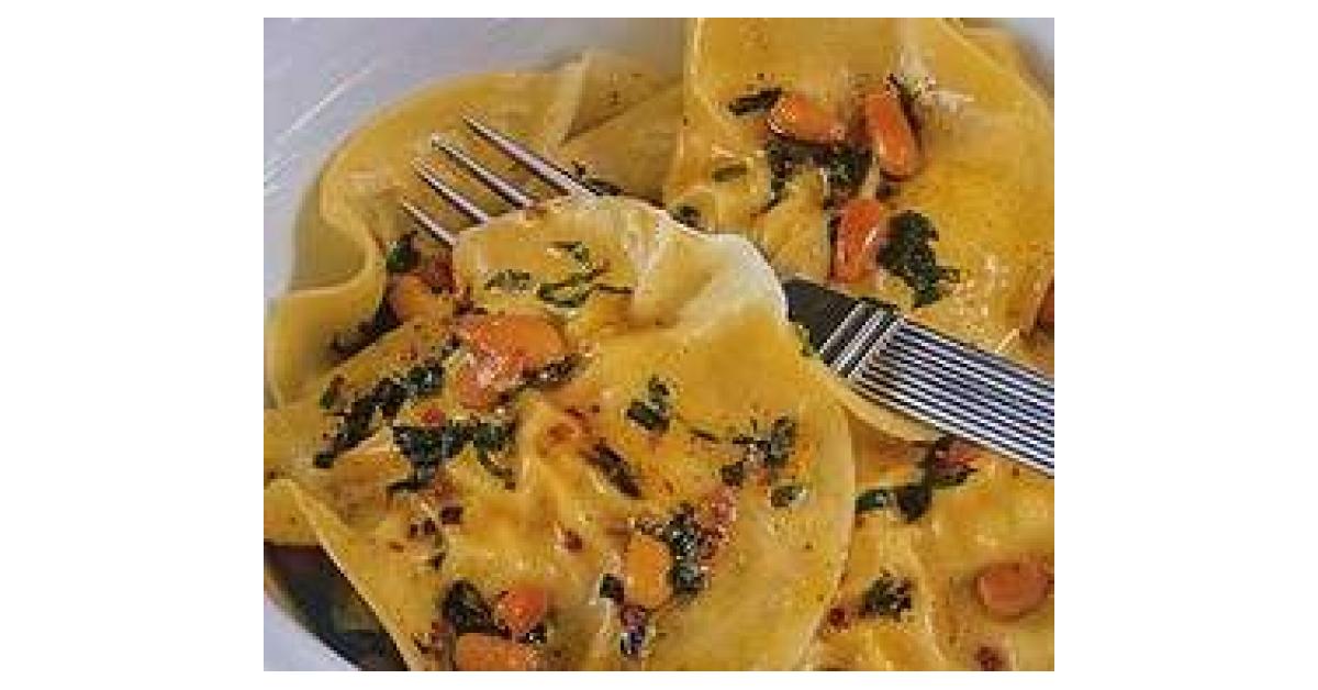 Prawn Ravioli with Basil Butter by rcavenagh. A Thermomix ® recipe in