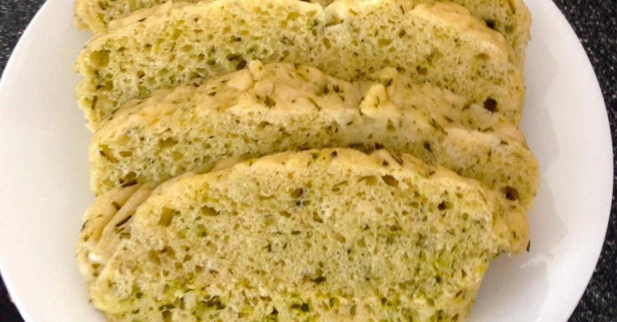 Steamed Garlic and Herb Bread . . . HOWEZAT! by Emoke. A Thermomix