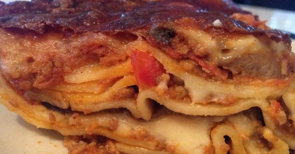 Lasagne with marinated eggplant and red wine by Savitar. A Thermomix