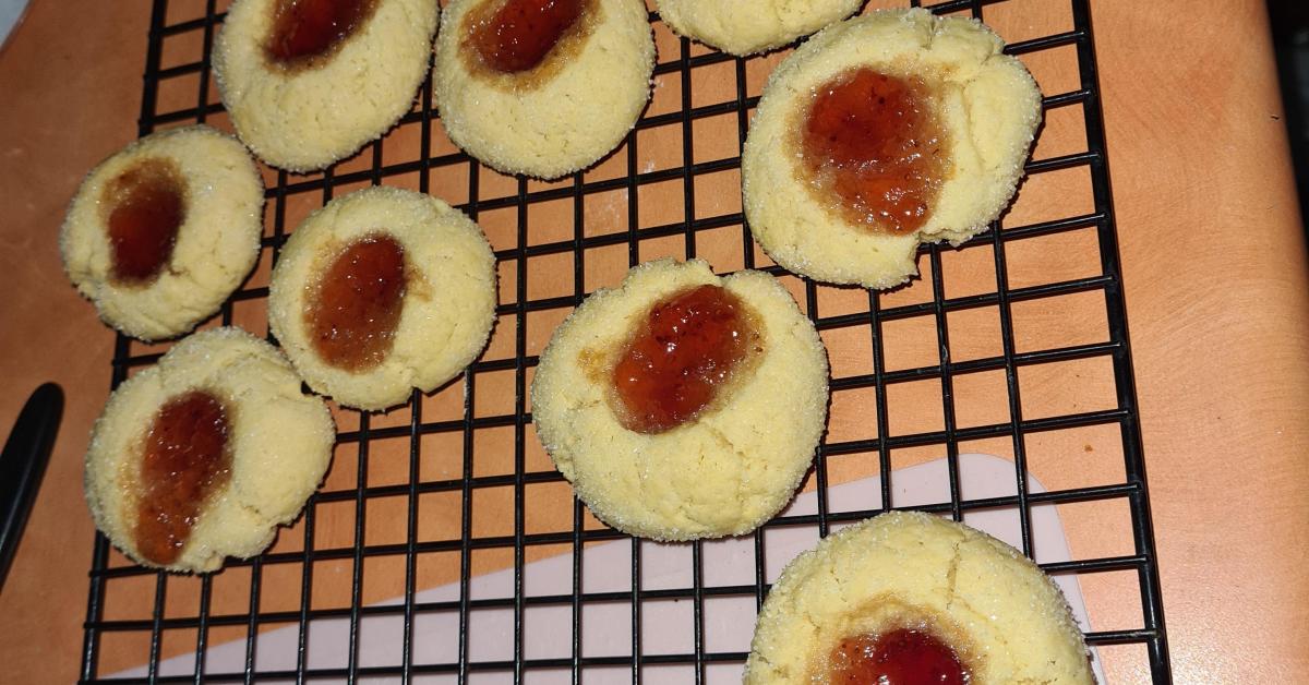 Dad's Jam Drops by Tallee. A Thermomix ® recipe in the category Baking