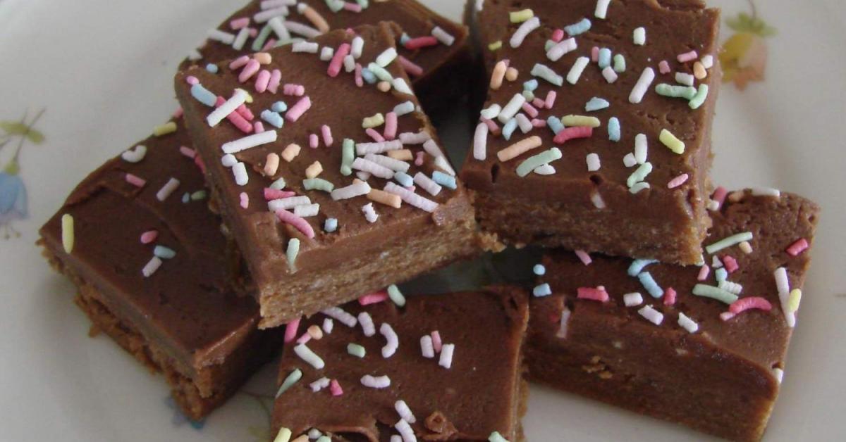 Chocolate fudge biscuits (no bake) by Wellsrob. A Thermomix ® recipe in