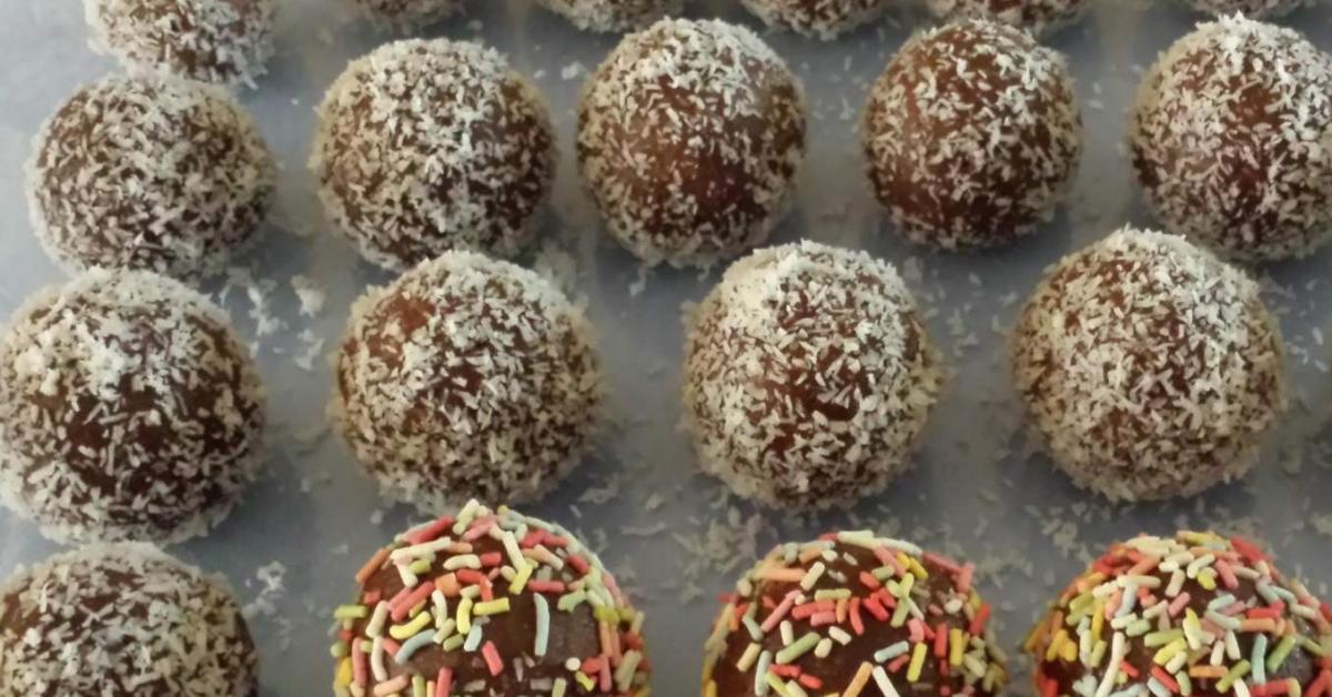 Chocolate Balls by The Power of Real Food. A Thermomix ® recipe in the