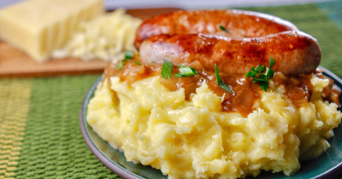 Bangers and Mash by carol king. A Thermomix ® recipe in the category Main dishes meat on www