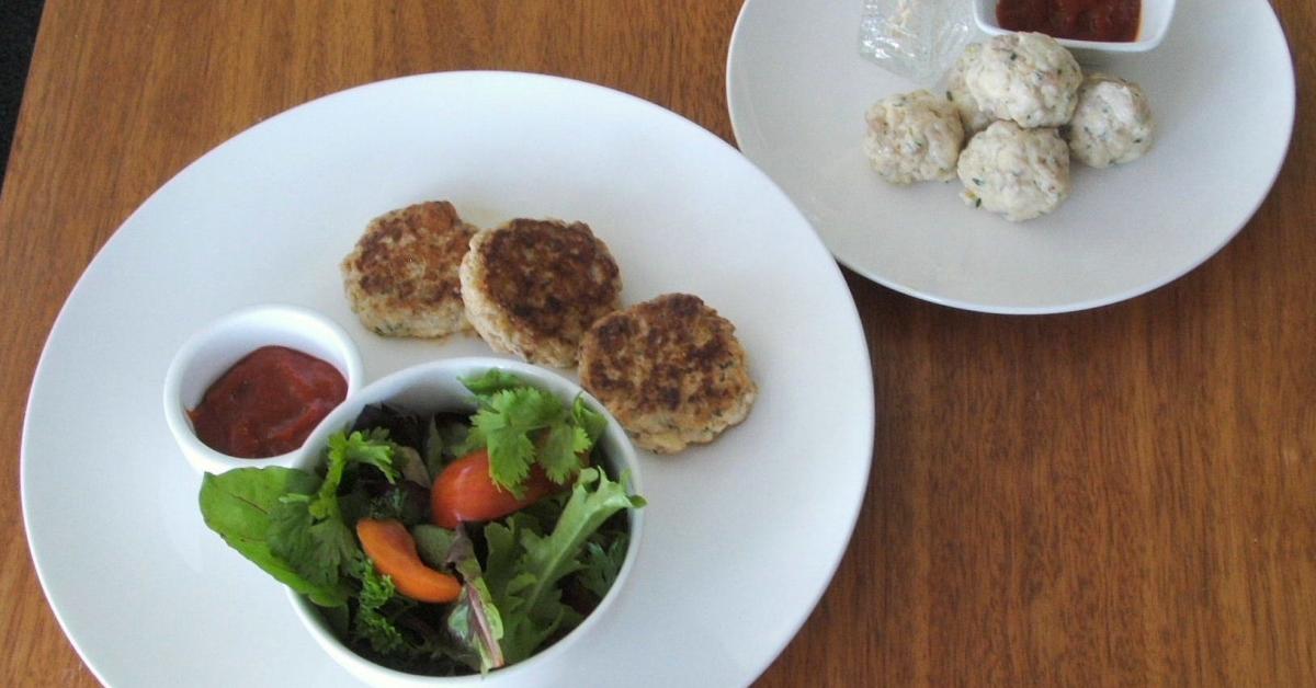 Chicken Patties with Fetta and Lemon Thyme by Karen Fisher. A Thermomix ® recipe in the category