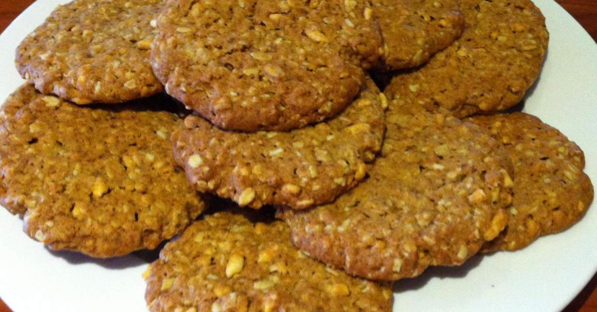 Maple Syrup ANZAC Biscuits by kathy.lummis. A Thermomix ® recipe in the