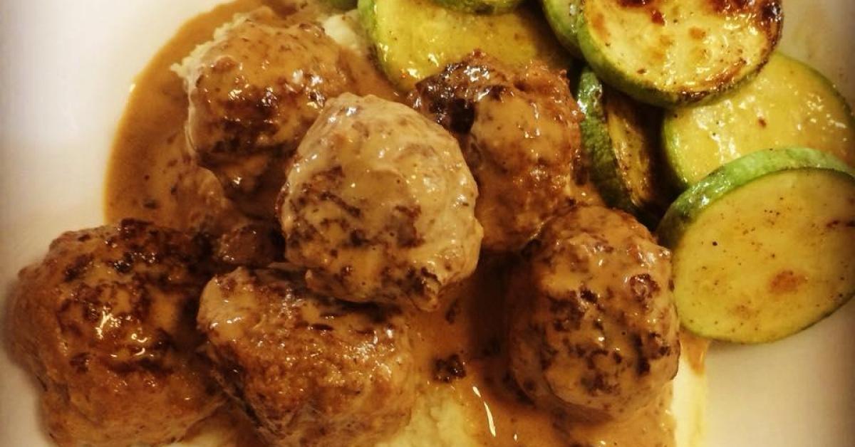 Lchf Swedish meatballs by thermoenvy. A Thermomix ® recipe in the category Main dishes meat