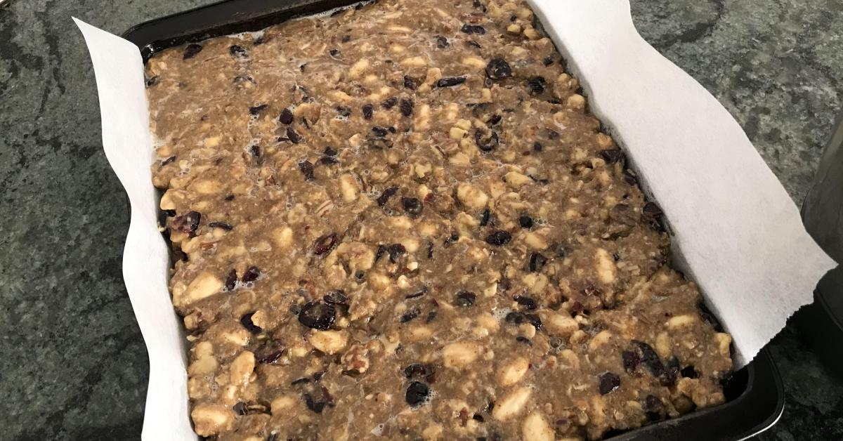 Nut Bar by jennybart. A Thermomix ® recipe in the category Desserts
