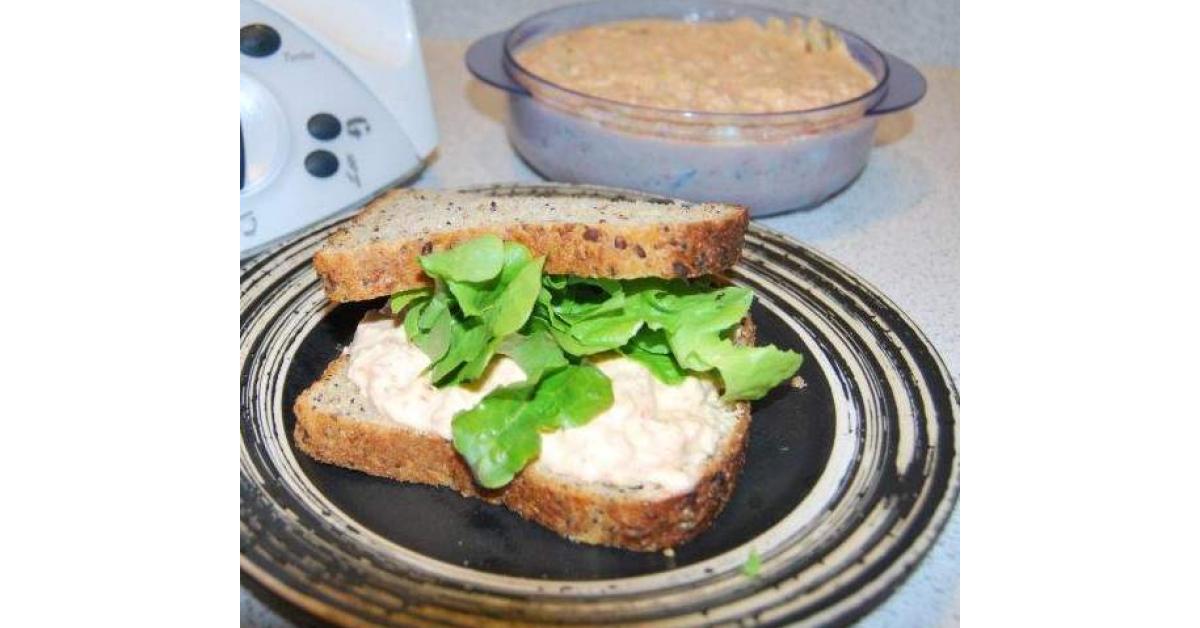 Cheesy Tuna Spread by fishesuz. A Thermomix ® recipe in the category