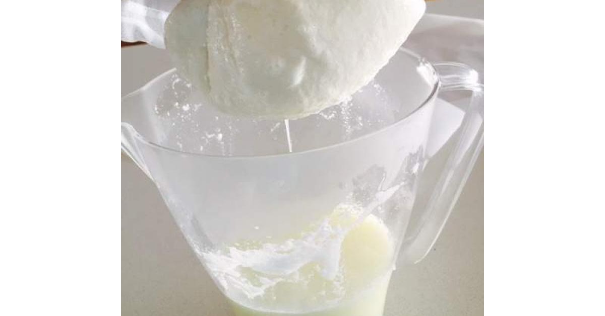 Paneer Cheese by KrissyB. A Thermomix ® recipe in the category Basics