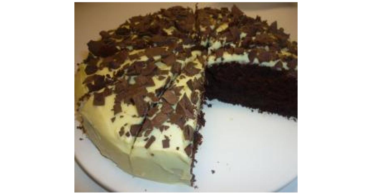 Rich Jaffa Cake with white chocolate frosting by kaethe. A Thermomix