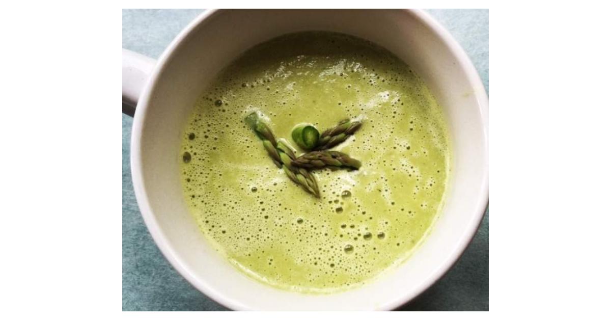 Asparagus and Spinach soup by Tarnia. A Thermomix ® recipe in the