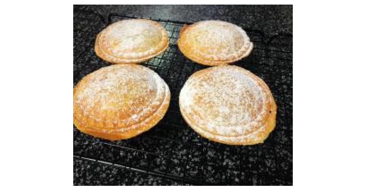 TM6 Vanilla Slice Pie Maker Version by Krizza. A Thermomix ® recipe