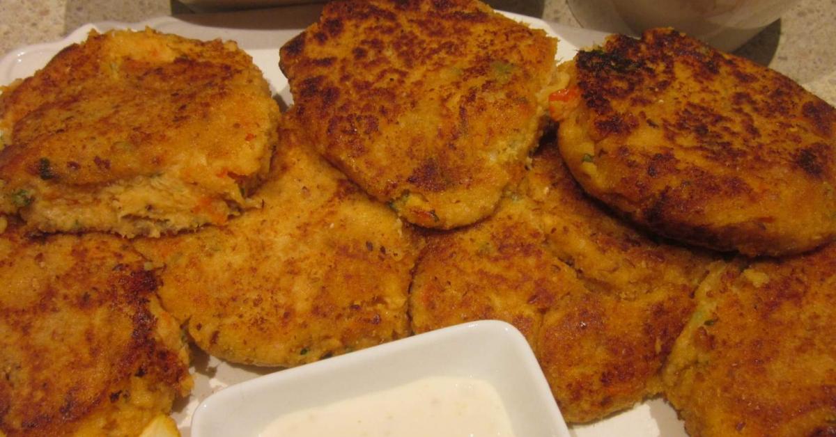 Tuna Patties by SusanLouise. A Thermomix ® recipe in the category Main