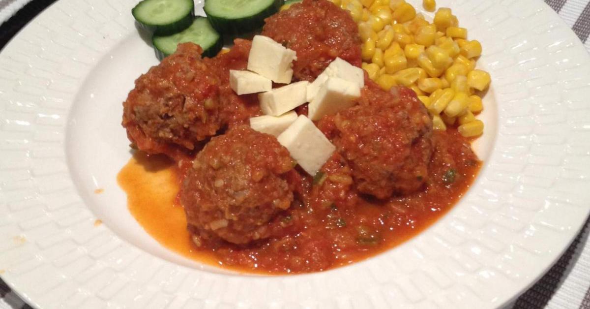 Beef Meatballs Saganaki (porcupines) by mrspickles. A Thermomix ® recipe in the category Main