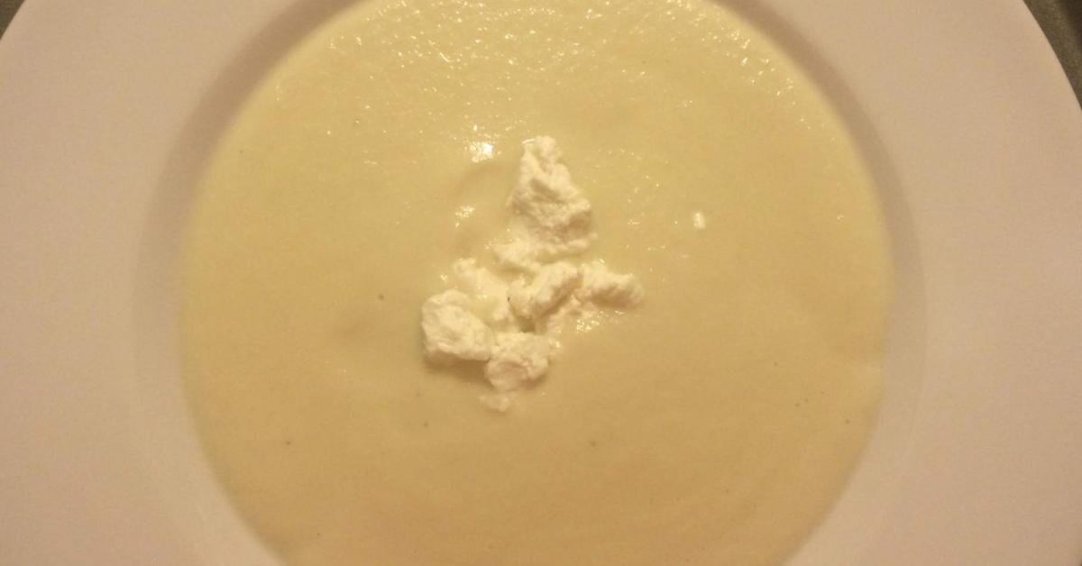 Blue Cheese Cauliflower & Pear Soup by LorelleLey. A Thermomix ® recipe