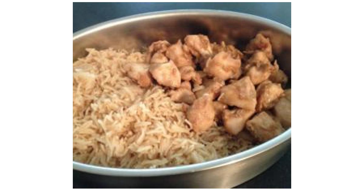 Easy Peasy Varoma Garlic & Soy Chicken and Rice by Nats Thermomixen in the Kitchen. A Thermomix