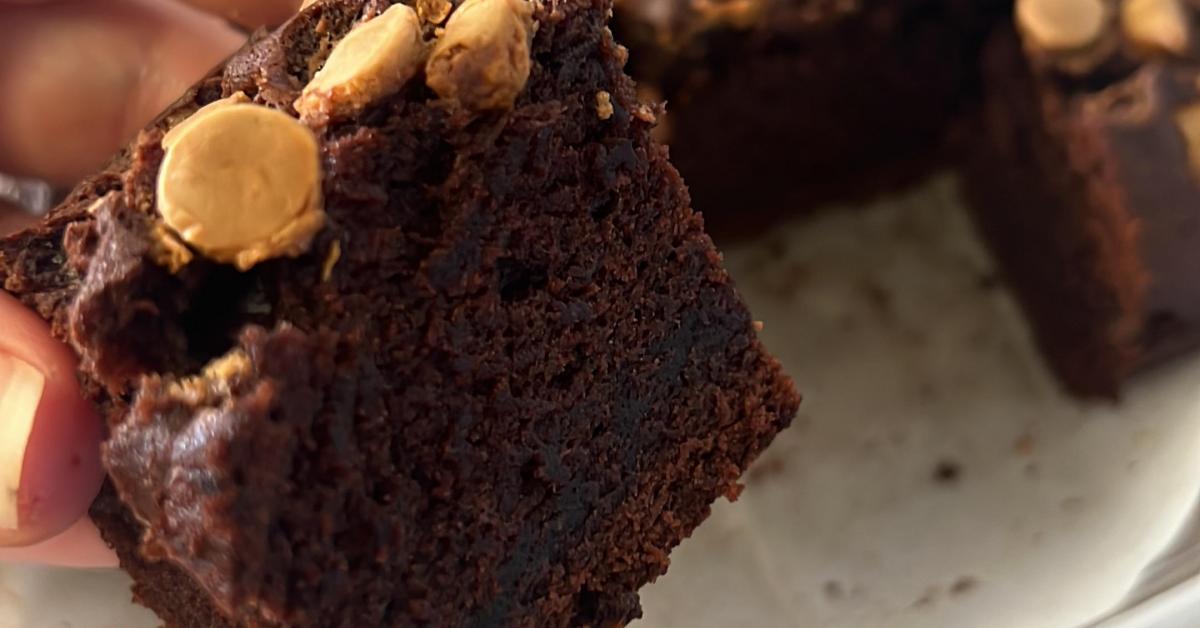 Chocolate Banana Brownie Cake by Samj412. A Thermomix ® recipe in the category Baking sweet on