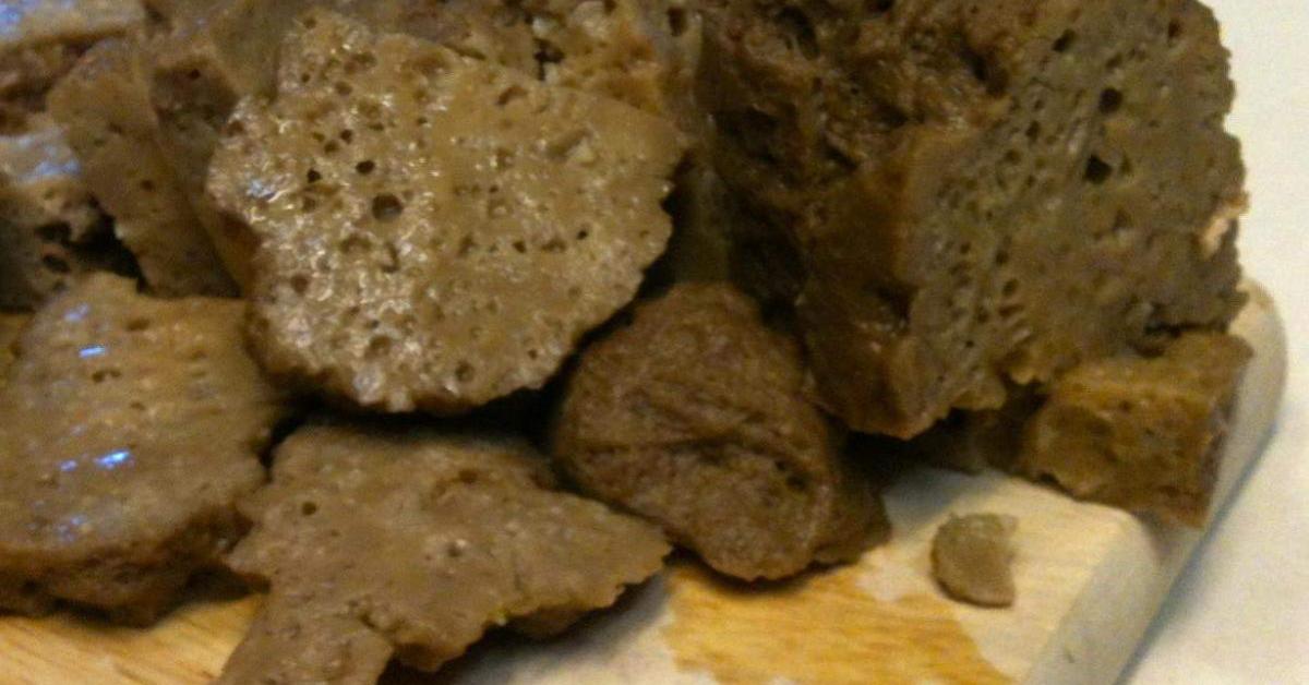 Simple Seitan (vegetarian/vegan meat substitute) by madgec. A Thermomix