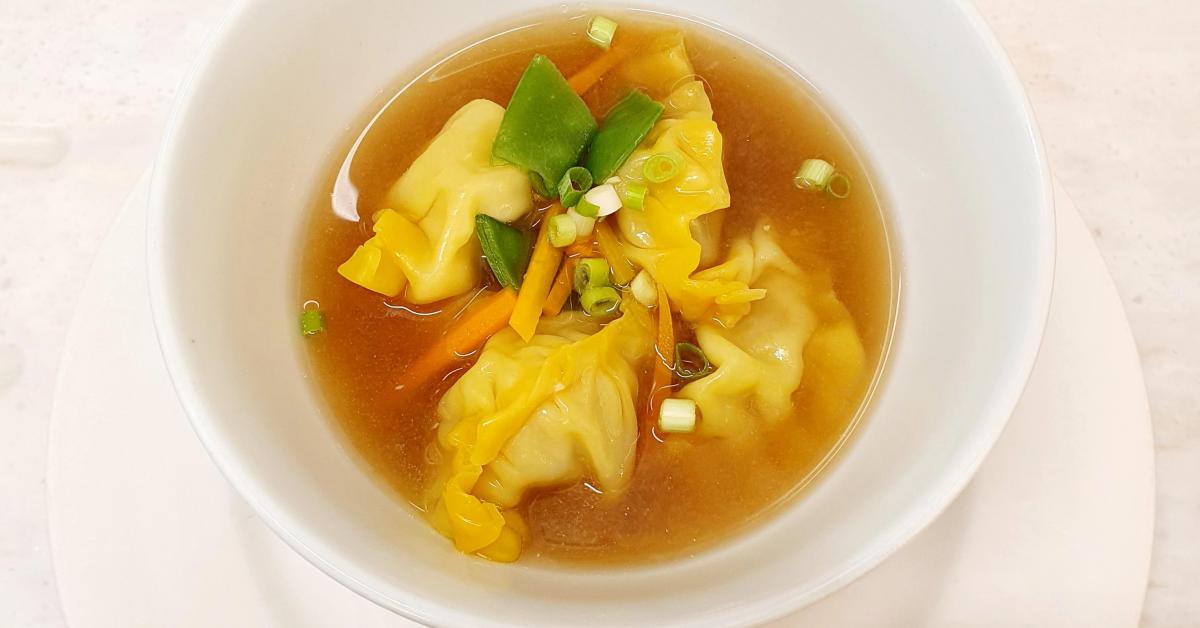 Dumplings and broth by Sue42. A Thermomix ® recipe in the category