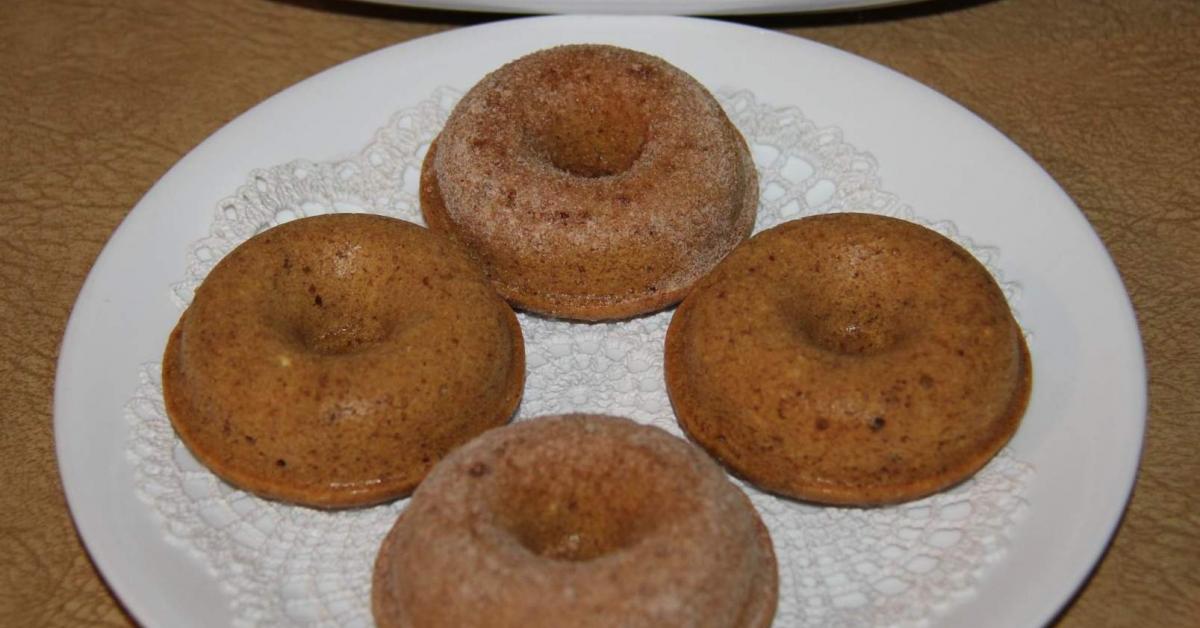 DATE DOUGHNUTS with Spiced Sugar by Priscilla HILL. A Thermomix